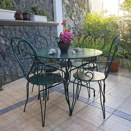 Apartamento Quintal D'Angra Angra do Heroísmo Exterior foto