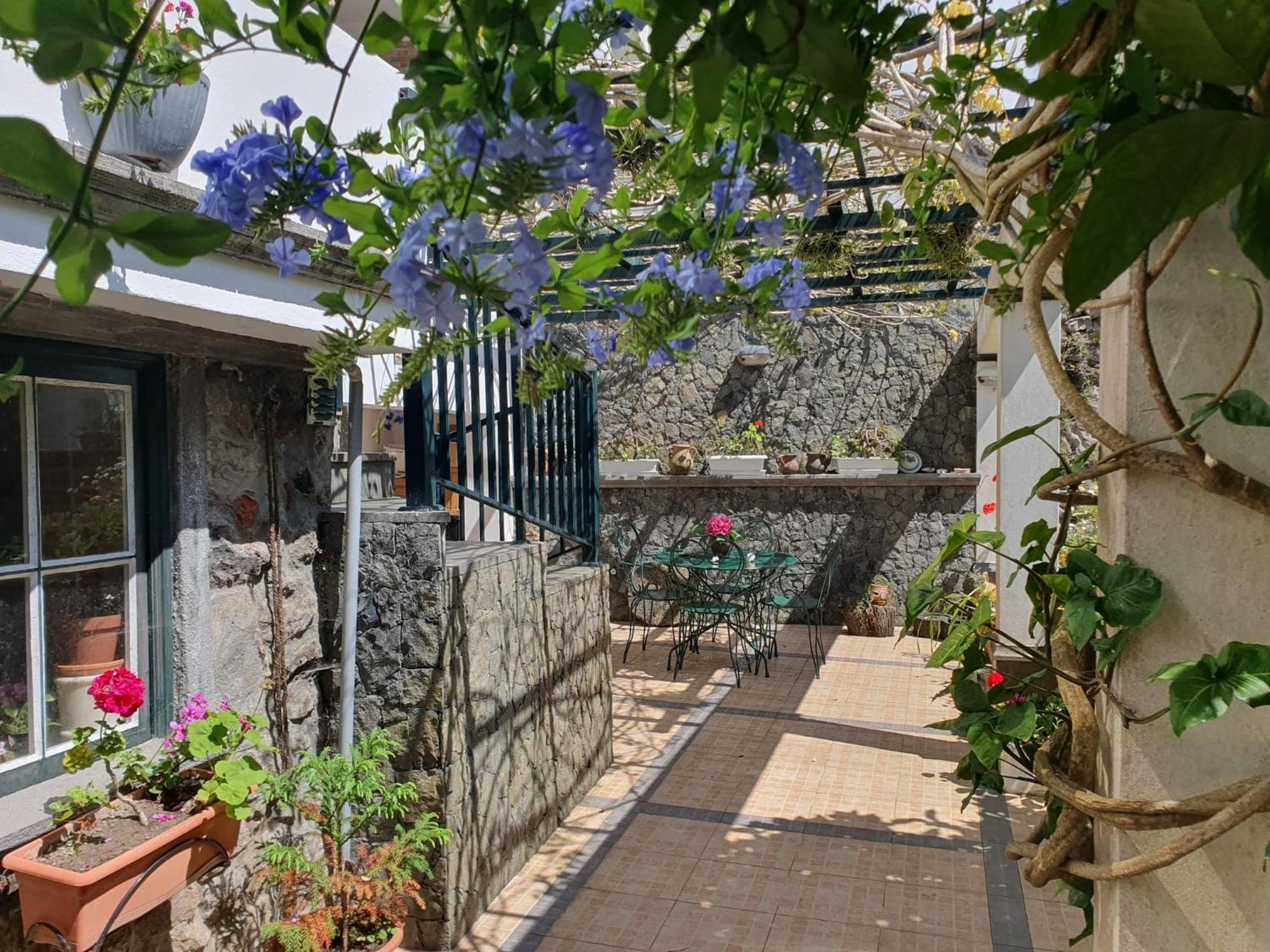 Apartamento Quintal D'Angra Angra do Heroísmo Exterior foto