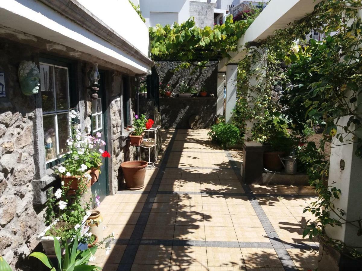 Apartamento Quintal D'Angra Angra do Heroísmo Exterior foto